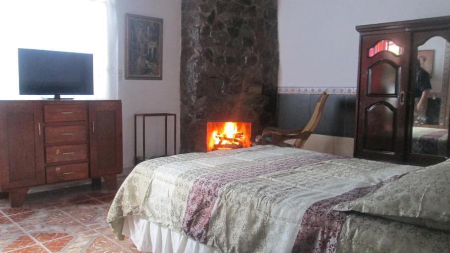 Hotel Nuestro Sueno San Antonio Palopó Εξωτερικό φωτογραφία