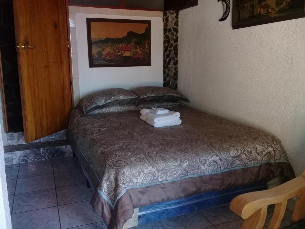 Hotel Nuestro Sueno San Antonio Palopó Εξωτερικό φωτογραφία