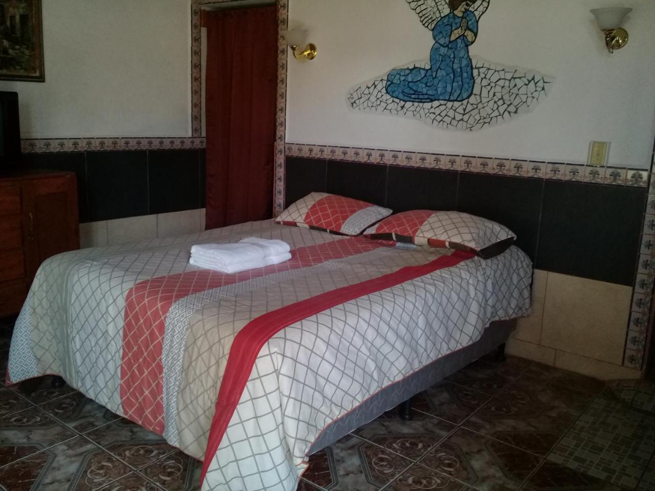 Hotel Nuestro Sueno San Antonio Palopó Εξωτερικό φωτογραφία